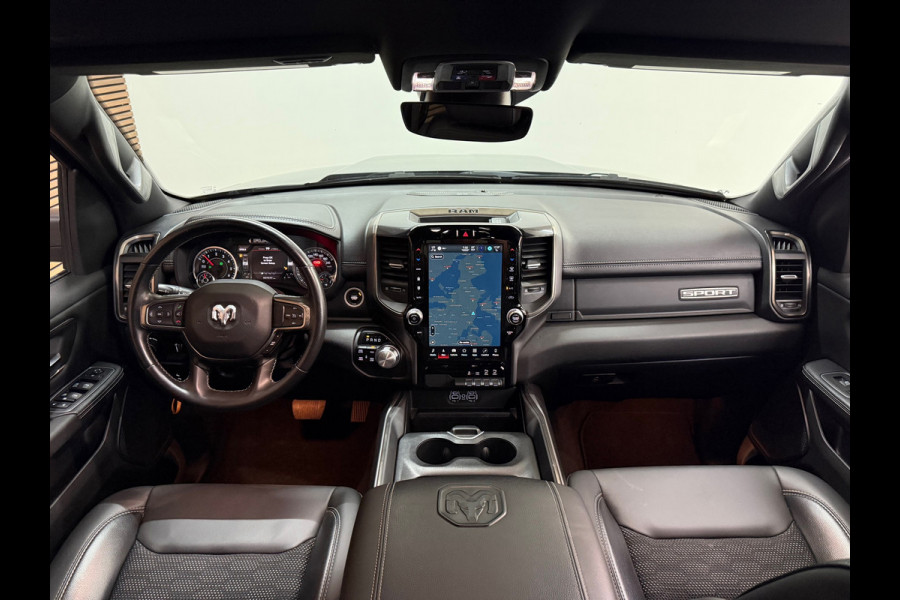 Dodge Ram 1500 5.7 V8 4x4 Crew Cab Sport | Full BLACK | Camera | ALPINE | Soft Cover | Apple Carplay | Cruise | Dodge Ram 1500 5.7 V8 4x4 Crew Cab Sport | Full BLACK | Camera | ALPINE | Soft Cover | Apple Carplay | Cruise |