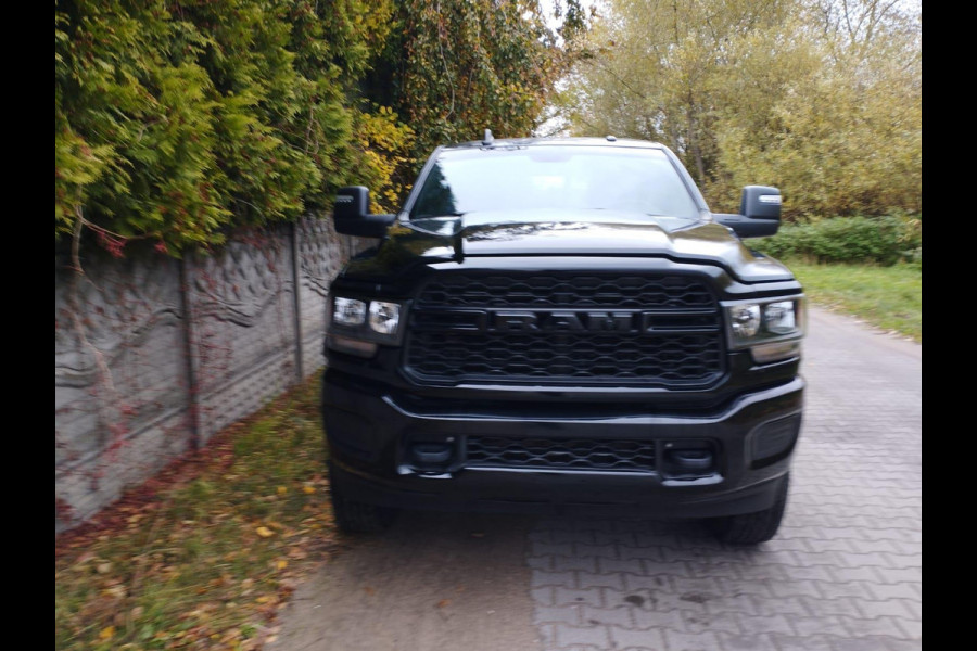 Dodge Ram 2500 Heavy Duty 6,4 V8 4x4 Crew Cab LPG onderbouw