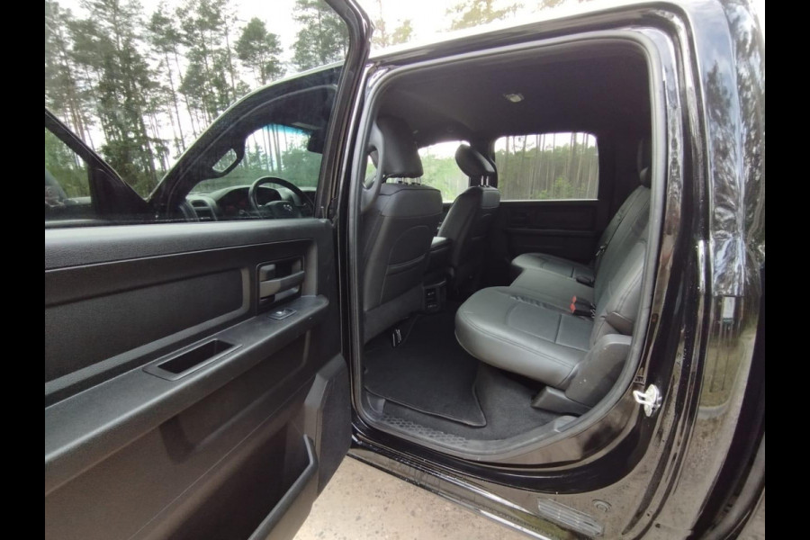 Dodge Ram 2500 Heavy Duty 6,4 V8 4x4 Crew Cab LPG onderbouw