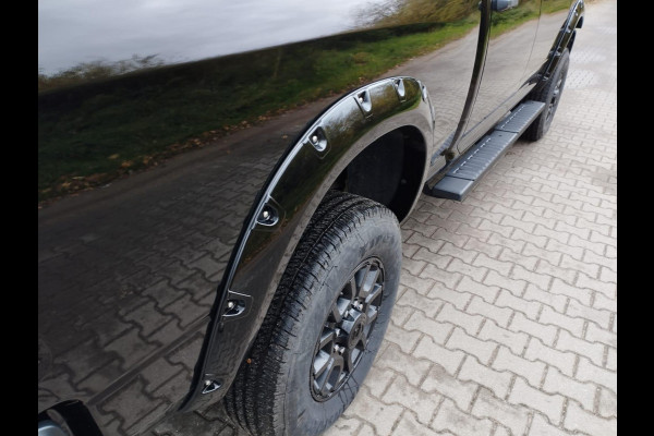 Dodge Ram 2500 Heavy Duty 6,4 V8 4x4 Crew Cab LPG onderbouw