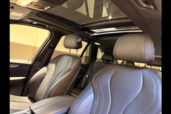 BMW X5 40e iPerformance High Executive M Pakket|PANO|HARMANKARDON|BLINDSPOT|360CAMERA|MEMORY|ACC|STOELVERWARMING BMW X5 40e iPerformance High Executive M Pakket|PANO|HARMANKARDON|BLINDSPOT|360CAMERA|MEMORY|ACC|STOELVERWARMING