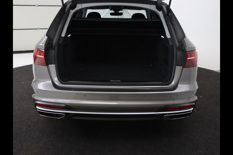 Audi A4 35 TFSI Business Edition | Carplay | Sportstoelen | Full LED | Virtual Cockpit | Navigatie | DAB | Climate control | Parkeerhulp | Cruise control