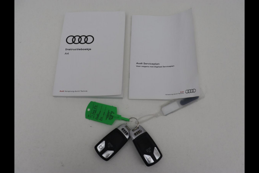 Audi A4 35 TFSI Business Edition | Carplay | Sportstoelen | Full LED | Virtual Cockpit | Navigatie | DAB | Climate control | Parkeerhulp | Cruise control
