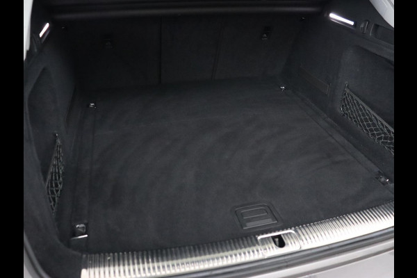 Audi A4 35 TFSI Business Edition | Carplay | Sportstoelen | Full LED | Virtual Cockpit | Navigatie | DAB | Climate control | Parkeerhulp | Cruise control