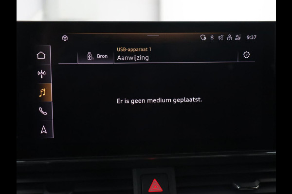 Audi A4 35 TFSI Business Edition | Carplay | Sportstoelen | Full LED | Virtual Cockpit | Navigatie | DAB | Climate control | Parkeerhulp | Cruise control