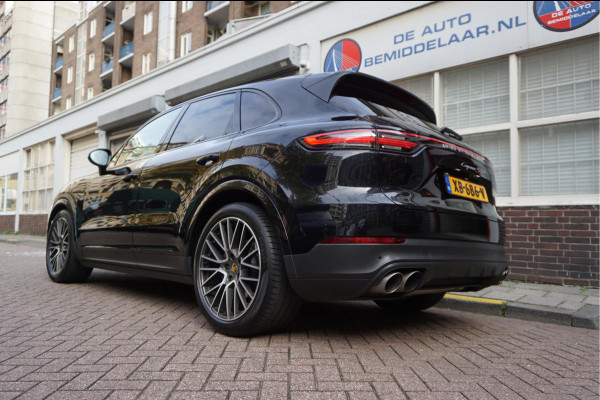 Porsche Cayenne 2.9 S AWD Aut8 441pk | Panoramadak | Luchtvering PASM | GTS sportzetels voor en achter | Uitgebreid memory pakket | Volledig onderhouden | Porsche RS Design velgen 21inch 2 sets banden |
