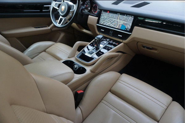 Porsche Cayenne 2.9 S AWD Aut8 441pk | Panoramadak | Luchtvering PASM | GTS sportzetels voor en achter | Uitgebreid memory pakket | Volledig onderhouden | Porsche RS Design velgen 21inch 2 sets banden |