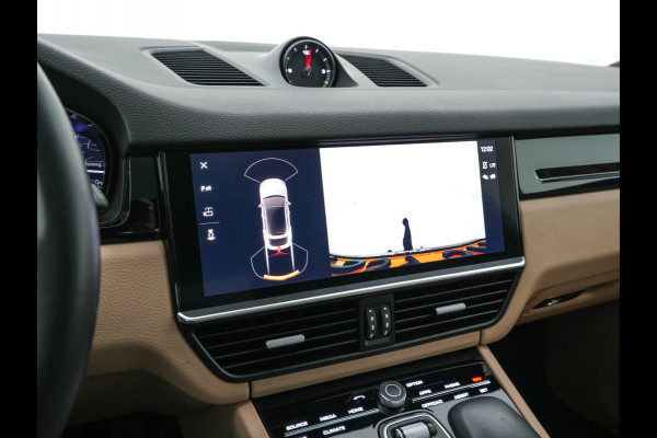 Porsche Cayenne Coupé 3.0 E-Hybrid Platinum Edition (INCL.BTW) *LUXURY-LEATHER | FULL-LED | MEMORY-PACK | BLIND-SPOT | BOSE-SOUND | HEATED-COMFORTSEATS | AIR-SUSPENSION | SPORT-EXHAUST | KEYLESS | CAMERA | DAB+ | NAVI-FULLMAP | TOWBAR | 22''AL Porsche Cayenne Coupé 3.0 E-Hybrid Platinum Edition (INCL.BTW) *LUXURY-LEATHER | FULL-LED | MEMORY-PACK | BLIND-SPOT | BOSE-SOUND | HEATED-COMFORTSEATS | AIR-SUSPENSION | SPORT-EXHAUST | KEYLESS | CAMERA | DAB+ | NAVI-FULLMAP | TOWBAR | 22''AL