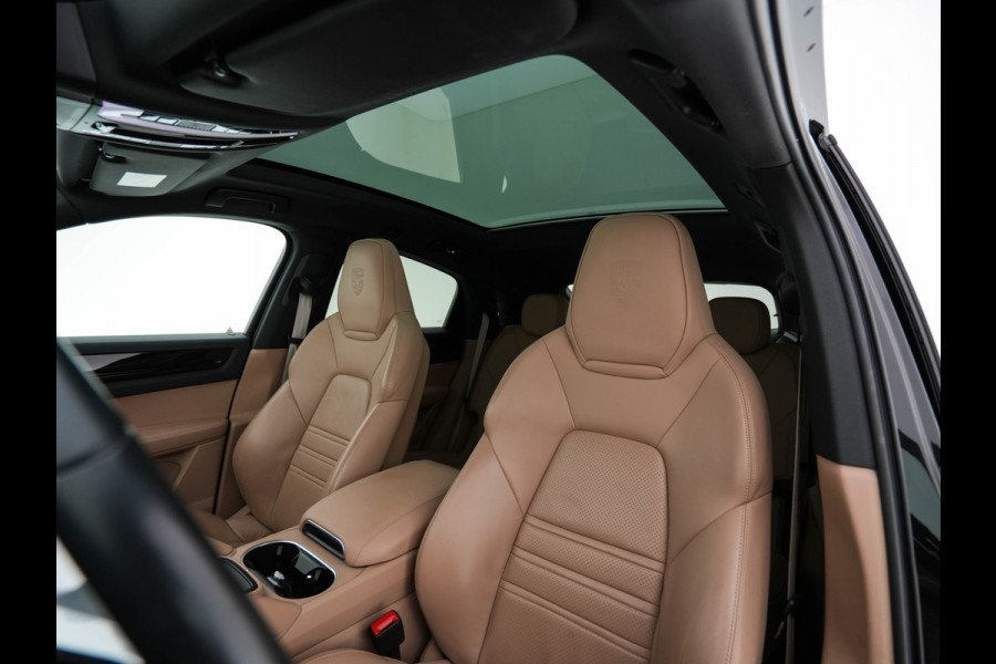 Porsche Cayenne Coupé 3.0 E-Hybrid Platinum Edition (INCL.BTW) *LUXURY-LEATHER | FULL-LED | MEMORY-PACK | BLIND-SPOT | BOSE-SOUND | HEATED-COMFORTSEATS | AIR-SUSPENSION | SPORT-EXHAUST | KEYLESS | CAMERA | DAB+ | NAVI-FULLMAP | TOWBAR | 22''AL Porsche Cayenne Coupé 3.0 E-Hybrid Platinum Edition (INCL.BTW) *LUXURY-LEATHER | FULL-LED | MEMORY-PACK | BLIND-SPOT | BOSE-SOUND | HEATED-COMFORTSEATS | AIR-SUSPENSION | SPORT-EXHAUST | KEYLESS | CAMERA | DAB+ | NAVI-FULLMAP | TOWBAR | 22''AL