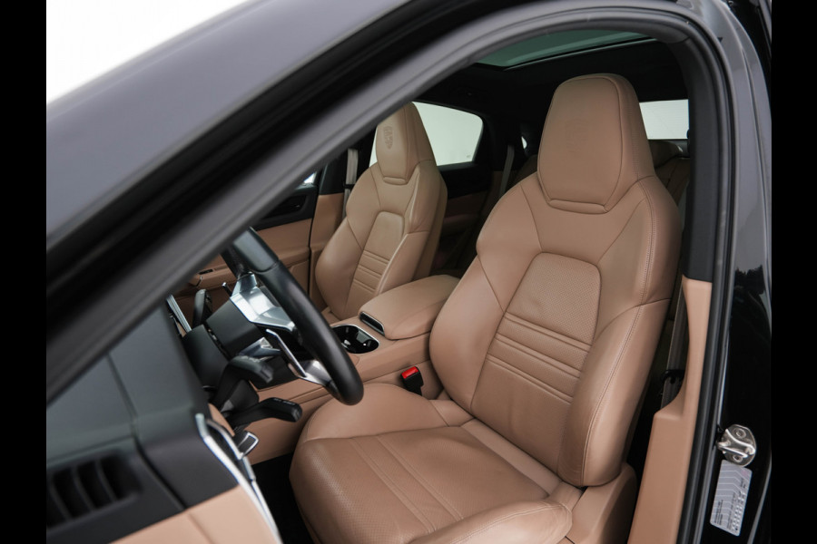 Porsche Cayenne Coupé 3.0 E-Hybrid Platinum Edition (INCL.BTW) *LUXURY-LEATHER | FULL-LED | MEMORY-PACK | BLIND-SPOT | BOSE-SOUND | HEATED-COMFORTSEATS | AIR-SUSPENSION | SPORT-EXHAUST | KEYLESS | CAMERA | DAB+ | NAVI-FULLMAP | TOWBAR | 22''AL Porsche Cayenne Coupé 3.0 E-Hybrid Platinum Edition (INCL.BTW) *LUXURY-LEATHER | FULL-LED | MEMORY-PACK | BLIND-SPOT | BOSE-SOUND | HEATED-COMFORTSEATS | AIR-SUSPENSION | SPORT-EXHAUST | KEYLESS | CAMERA | DAB+ | NAVI-FULLMAP | TOWBAR | 22''AL