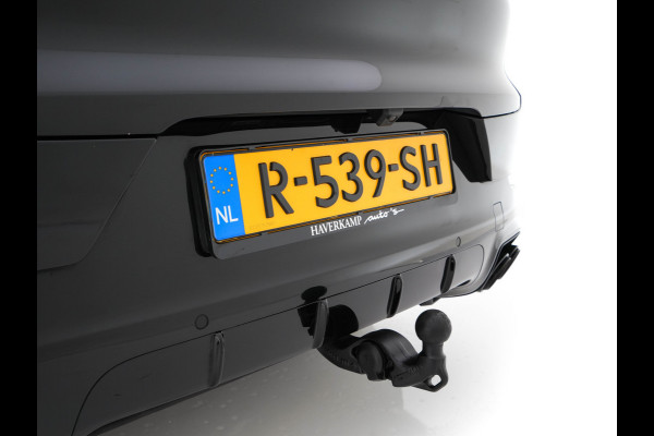 Porsche Cayenne Coupé 3.0 E-Hybrid Platinum Edition (INCL.BTW) *LUXURY-LEATHER | FULL-LED | MEMORY-PACK | BLIND-SPOT | BOSE-SOUND | HEATED-COMFORTSEATS | AIR-SUSPENSION | SPORT-EXHAUST | KEYLESS | CAMERA | DAB+ | NAVI-FULLMAP | TOWBAR | 22''AL Porsche Cayenne Coupé 3.0 E-Hybrid Platinum Edition (INCL.BTW) *LUXURY-LEATHER | FULL-LED | MEMORY-PACK | BLIND-SPOT | BOSE-SOUND | HEATED-COMFORTSEATS | AIR-SUSPENSION | SPORT-EXHAUST | KEYLESS | CAMERA | DAB+ | NAVI-FULLMAP | TOWBAR | 22''AL