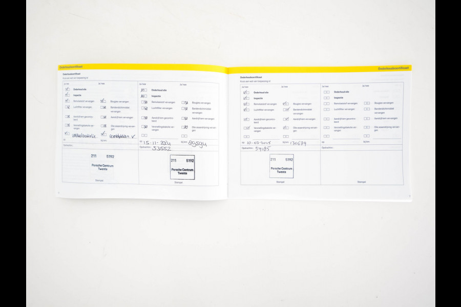 Porsche Cayenne Coupé 3.0 E-Hybrid Platinum Edition (INCL.BTW) *LUXURY-LEATHER | FULL-LED | MEMORY-PACK | BLIND-SPOT | BOSE-SOUND | HEATED-COMFORTSEATS | AIR-SUSPENSION | SPORT-EXHAUST | KEYLESS | CAMERA | DAB+ | NAVI-FULLMAP | TOWBAR | 22''AL Porsche Cayenne Coupé 3.0 E-Hybrid Platinum Edition (INCL.BTW) *LUXURY-LEATHER | FULL-LED | MEMORY-PACK | BLIND-SPOT | BOSE-SOUND | HEATED-COMFORTSEATS | AIR-SUSPENSION | SPORT-EXHAUST | KEYLESS | CAMERA | DAB+ | NAVI-FULLMAP | TOWBAR | 22''AL