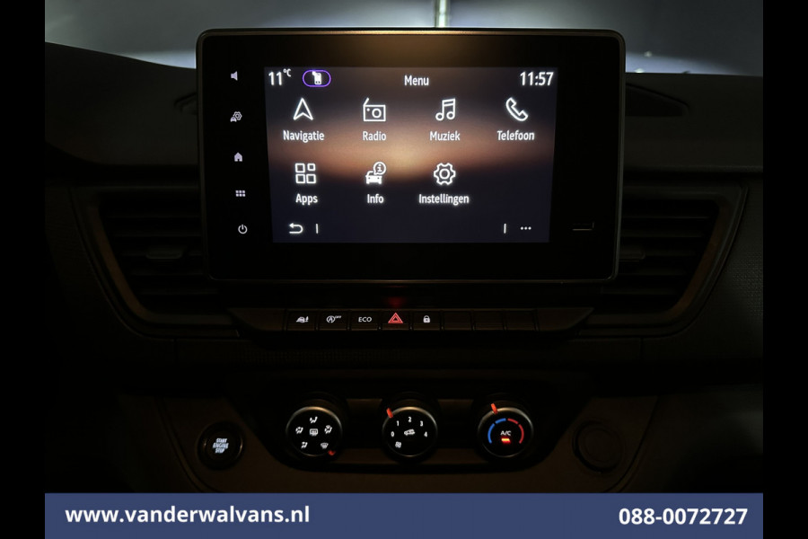 Renault Trafic 2.0 dCi 131pk L2H1 Euro6 Airco | Camera | Navigatie | LED | Cruisecontrol 270 Graden achterdeuren, Parkeersensoren, Bijrijdersbank, 2500kg trekvermogen Renault Trafic 2.0 dCi 131pk L2H1 Euro6 Airco | Camera | Navigatie | LED | Cruisecontrol 270 Graden achterdeuren, Parkeersensoren, Bijrijdersbank, 2500kg trekvermogen