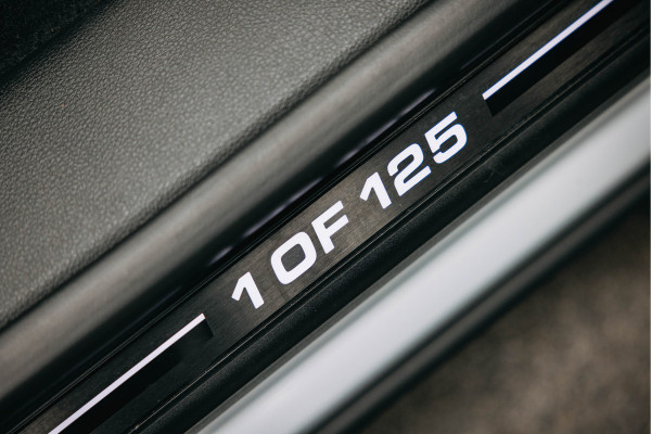 Audi Q8 4.0 TFSI RSQ8 quattro | ABT-R | 1 of 125 | Keramisch | Full Carbon | Verwarmde en verkoelde sportstoelen | B/O | Audi Q8 4.0 TFSI RSQ8 quattro | ABT-R | 1 of 125 | Keramisch | Full Carbon | Verwarmde en verkoelde sportstoelen | B/O |