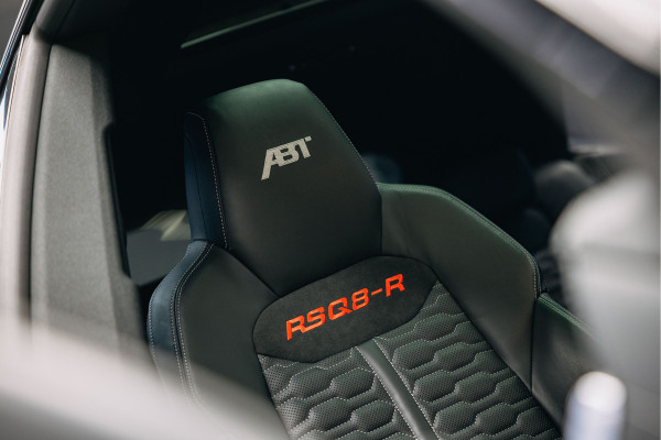 Audi Q8 4.0 TFSI RSQ8 quattro | ABT-R | 1 of 125 | Keramisch | Full Carbon | Verwarmde en verkoelde sportstoelen | B/O | Audi Q8 4.0 TFSI RSQ8 quattro | ABT-R | 1 of 125 | Keramisch | Full Carbon | Verwarmde en verkoelde sportstoelen | B/O |