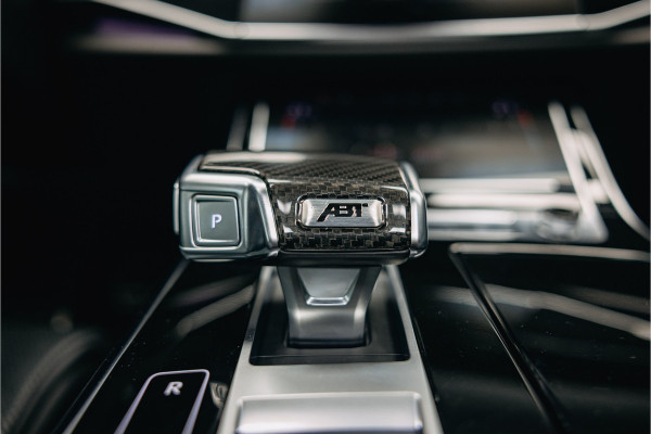 Audi Q8 4.0 TFSI RSQ8 quattro | ABT-R | 1 of 125 | Keramisch | Full Carbon | Verwarmde en verkoelde sportstoelen | B/O | Audi Q8 4.0 TFSI RSQ8 quattro | ABT-R | 1 of 125 | Keramisch | Full Carbon | Verwarmde en verkoelde sportstoelen | B/O |