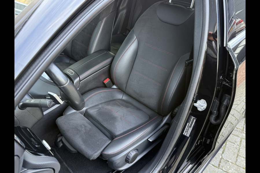 Mercedes-Benz A-Klasse 250 e Business Solution AMG Limited | Widescreen | Camera Mercedes-Benz A-Klasse 250 e Business Solution AMG Limited | Widescreen | Camera