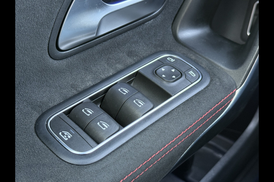 Mercedes-Benz A-Klasse 250 e Business Solution AMG Limited | Widescreen | Camera Mercedes-Benz A-Klasse 250 e Business Solution AMG Limited | Widescreen | Camera