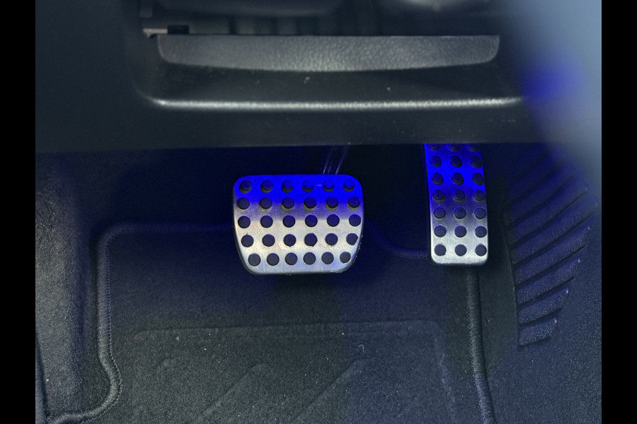 Mercedes-Benz A-Klasse 250 e Business Solution AMG Limited | Widescreen | Camera Mercedes-Benz A-Klasse 250 e Business Solution AMG Limited | Widescreen | Camera