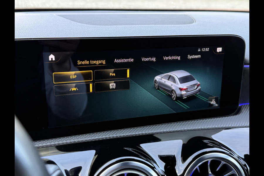 Mercedes-Benz A-Klasse 250 e Business Solution AMG Limited | Widescreen | Camera Mercedes-Benz A-Klasse 250 e Business Solution AMG Limited | Widescreen | Camera