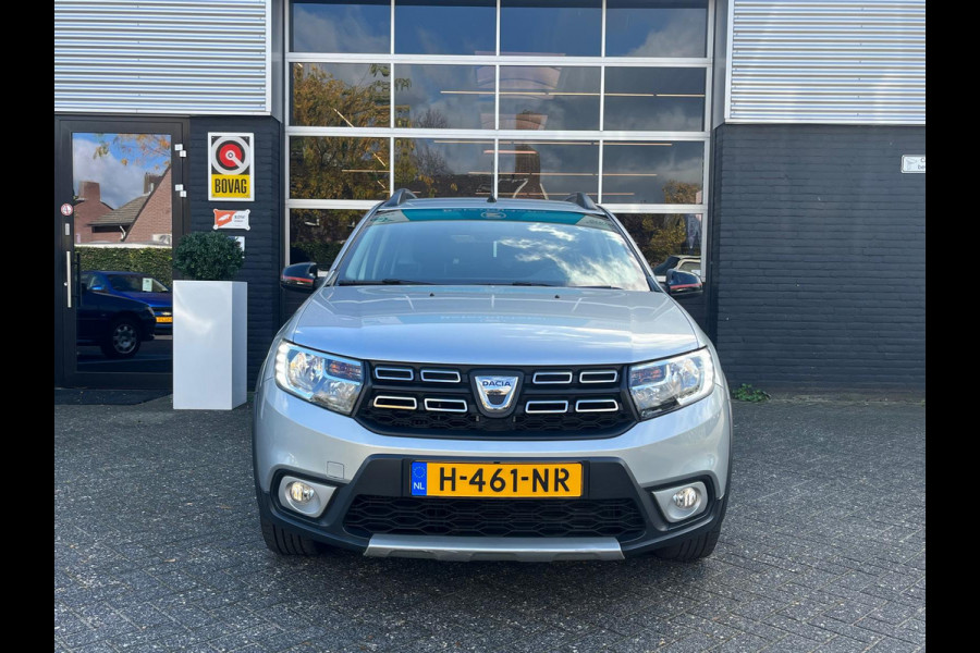 Dacia Logan MCV Tech Road Stepway, Bluetooth, Cruise, Navi, Airco, PDC, NAP Dacia Logan MCV Tech Road Stepway, Bluetooth, Cruise, Navi, Airco, PDC, NAP