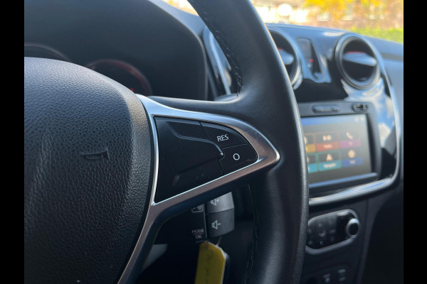 Dacia Logan MCV Tech Road Stepway, Bluetooth, Cruise, Navi, Airco, PDC, NAP Dacia Logan MCV Tech Road Stepway, Bluetooth, Cruise, Navi, Airco, PDC, NAP