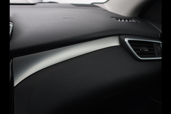 Nissan QASHQAI 1.3 DIG-T N-Tec | Automaat | Panoramadak | Stoelverwarming | 360 Camera | Adaptive cruise | Half leder | Carplay | Navigatie | Keyless | Park Assist Nissan QASHQAI 1.3 DIG-T N-Tec | Automaat | Panoramadak | Stoelverwarming | 360 Camera | Adaptive cruise | Half leder | Carplay | Navigatie | Keyless | Park Assist