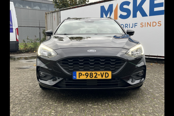 Ford FOCUS Wagon 125pk EcoB. ST-line X Bns AUTOMAAT/WINTERPACK/CAMERA/ADAPTIVE C. Ford FOCUS Wagon 125pk EcoB. ST-line X Bns AUTOMAAT/WINTERPACK/CAMERA/ADAPTIVE C.