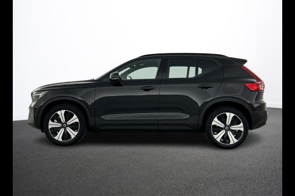 Volvo XC40 Recharge Plus 70 kWh | Navigatie | Apple Carplay/Android Auto | Climate control | Camera | Led | Parkeer sensoren | Virtual Cockpit | Cruise Control | 19"Lichtmetalen velgen | Sportstoelen