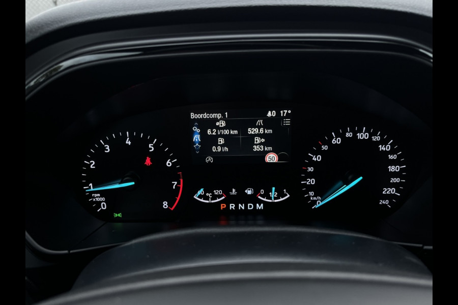 Ford FOCUS Wagon 125pk EcoB. ST-line X Bns AUTOMAAT/WINTERPACK/CAMERA/ADAPTIVE C. Ford FOCUS Wagon 125pk EcoB. ST-line X Bns AUTOMAAT/WINTERPACK/CAMERA/ADAPTIVE C.