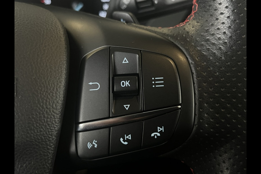 Ford FOCUS Wagon 125pk EcoB. ST-line X Bns AUTOMAAT/WINTERPACK/CAMERA/ADAPTIVE C. Ford FOCUS Wagon 125pk EcoB. ST-line X Bns AUTOMAAT/WINTERPACK/CAMERA/ADAPTIVE C.