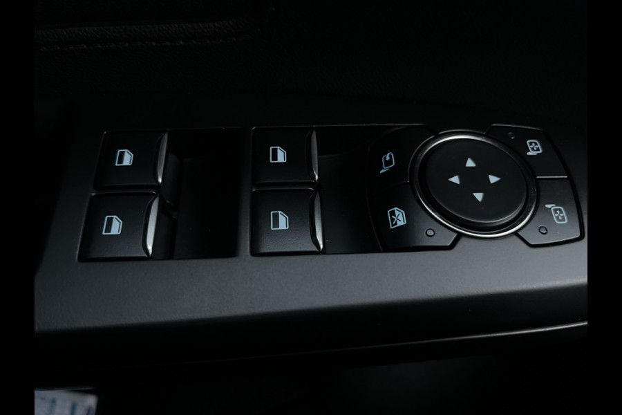 Ford FOCUS Wagon 125pk EcoB. ST-line X Bns AUTOMAAT/WINTERPACK/CAMERA/ADAPTIVE C. Ford FOCUS Wagon 125pk EcoB. ST-line X Bns AUTOMAAT/WINTERPACK/CAMERA/ADAPTIVE C.