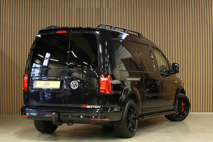 Volkswagen Caddy 2.0 TDI DSG L2H1 Maxi | Standkachel | CarPlay | Navigatie | PDC | Front Assist | Trekhaak | Stoelverwarming | Airco | MF Stuur | Spoiler pakket | Nieuwe APK Volkswagen Caddy 2.0 TDI DSG L2H1 Maxi | Standkachel | CarPlay | Navigatie | PDC | Front Assist | Trekhaak | Stoelverwarming | Airco | MF Stuur | Spoiler pakket | Nieuwe APK