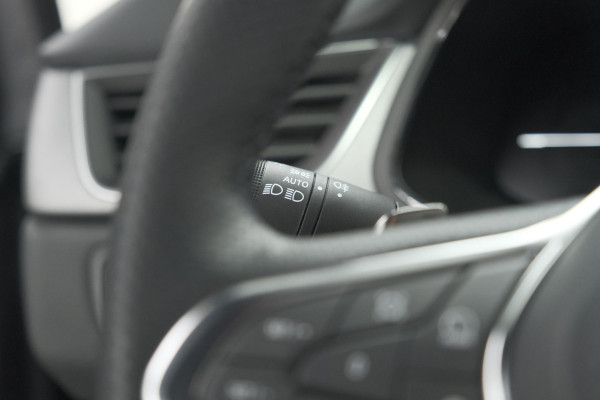 Renault Captur Mild Hybrid 160 EDC Techno | Pack Winter | Camera | Adaptieve Cruise Control | Apple Carplay Renault Captur Mild Hybrid 160 EDC Techno | Pack Winter | Camera | Adaptieve Cruise Control | Apple Carplay