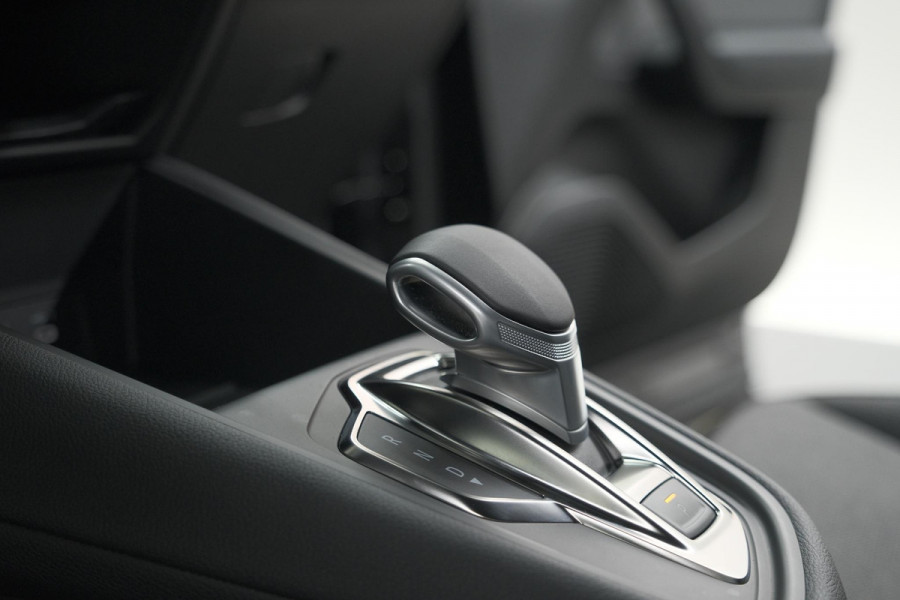 Renault Captur Mild Hybrid 160 EDC Techno | Pack Winter | Camera | Adaptieve Cruise Control | Apple Carplay Renault Captur Mild Hybrid 160 EDC Techno | Pack Winter | Camera | Adaptieve Cruise Control | Apple Carplay