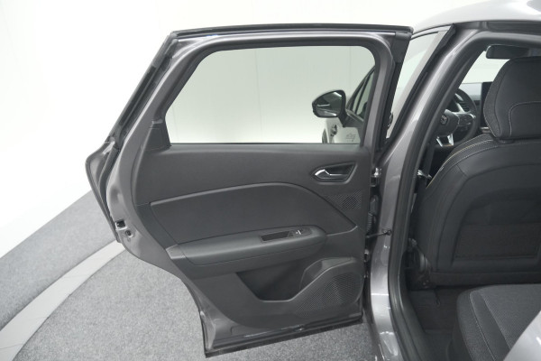 Renault Captur Mild Hybrid 160 EDC Techno | Pack Winter | Camera | Adaptieve Cruise Control | Apple Carplay Renault Captur Mild Hybrid 160 EDC Techno | Pack Winter | Camera | Adaptieve Cruise Control | Apple Carplay