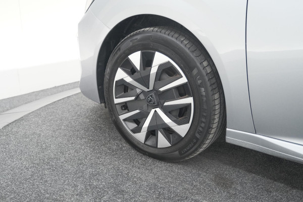 Peugeot 208 PureTech 100 Active | Parkeersensoren | Navigatie | Apple Carplay Peugeot 208 PureTech 100 Active | Parkeersensoren | Navigatie | Apple Carplay
