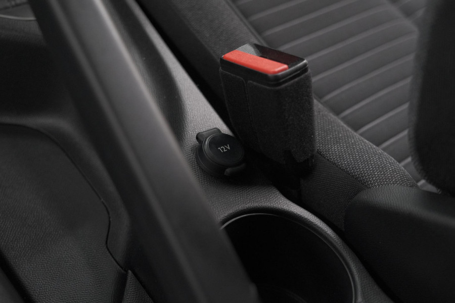 Peugeot 208 PureTech 100 Active | Parkeersensoren | Navigatie | Apple Carplay Peugeot 208 PureTech 100 Active | Parkeersensoren | Navigatie | Apple Carplay