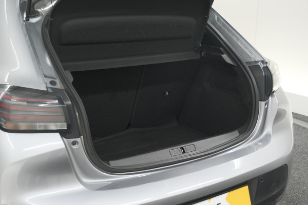 Peugeot 208 PureTech 100 Active | Parkeersensoren | Navigatie | Apple Carplay Peugeot 208 PureTech 100 Active | Parkeersensoren | Navigatie | Apple Carplay