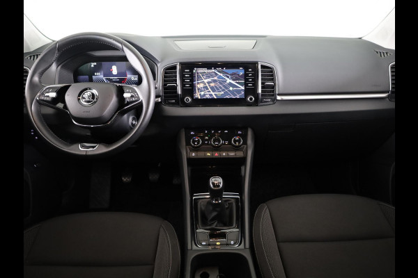 Škoda Karoq 1.0 TSI Business Edition 110pk | Camera | PDC v+a | Navigatie | Electr.achterklep | Trekhaak wegklapbaar |