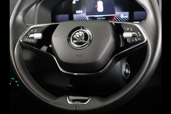 Škoda Karoq 1.0 TSI Business Edition 110pk | Camera | PDC v+a | Navigatie | Electr.achterklep | Trekhaak wegklapbaar |