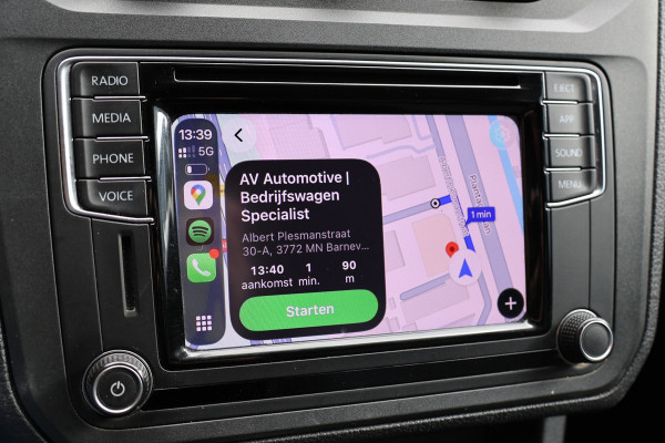 Volkswagen Caddy 2.0 TDI DSG L2H1 Maxi | Standkachel | CarPlay | Navigatie | PDC | Front Assist | Trekhaak | Stoelverwarming | Airco | MF Stuur | Spoiler pakket | Nieuwe APK Volkswagen Caddy 2.0 TDI DSG L2H1 Maxi | Standkachel | CarPlay | Navigatie | PDC | Front Assist | Trekhaak | Stoelverwarming | Airco | MF Stuur | Spoiler pakket | Nieuwe APK