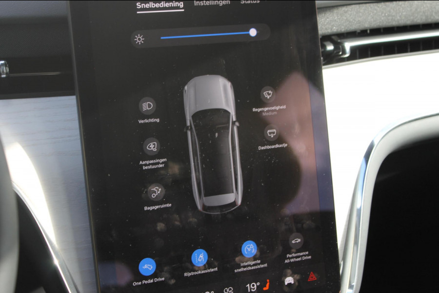 Volvo EX90 517Pk Twin Motor Performance Ultra 7p 111KwH Google infotainment / Luchtvering / Bowers & Wilkins Audio / Parkeersensoren rondom met 360 graden camera Volvo EX90 517Pk Twin Motor Performance Ultra 7p 111KwH Google infotainment / Luchtvering / Bowers & Wilkins Audio / Parkeersensoren rondom met 360 graden camera