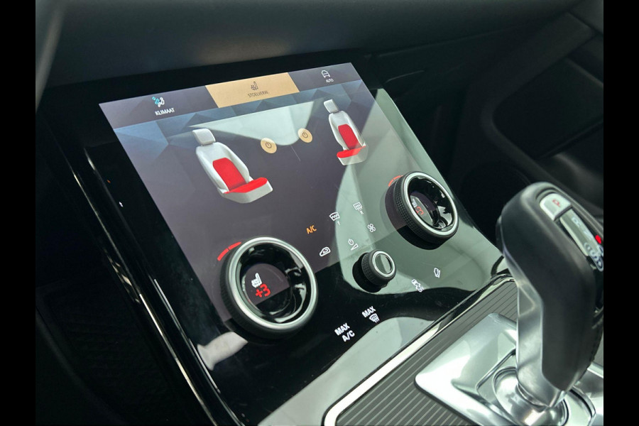 Land Rover Range Rover Evoque P300e AWD R-Dynamic SE Land Rover Range Rover Evoque P300e AWD R-Dynamic SE