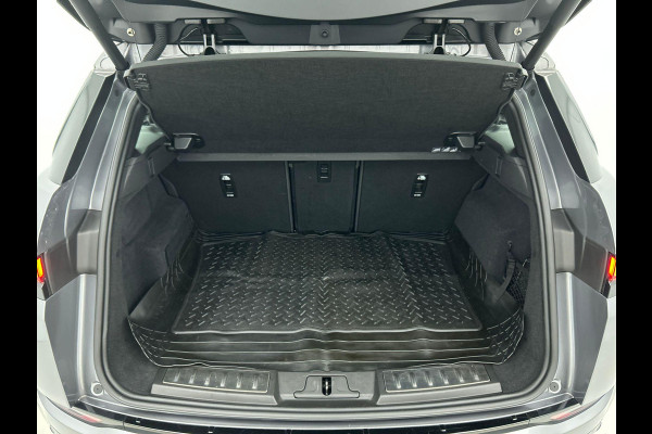 Land Rover Range Rover Evoque P300e AWD R-Dynamic SE Land Rover Range Rover Evoque P300e AWD R-Dynamic SE