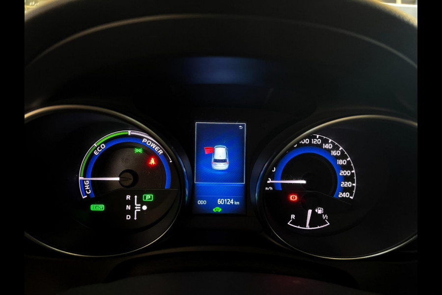 Toyota Auris 1.8 Hybrid Energy Plus_Parel_Camera_Navi_Bots sensor Toyota Auris 1.8 Hybrid Energy Plus_Parel_Camera_Navi_Bots sensor