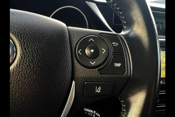 Toyota Auris 1.8 Hybrid Energy Plus_Parel_Camera_Navi_Bots sensor Toyota Auris 1.8 Hybrid Energy Plus_Parel_Camera_Navi_Bots sensor