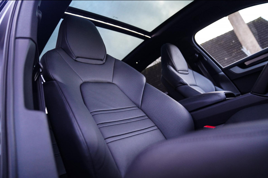 Porsche Cayenne 3.0 E-Hybrid | NIEUW MODEL | Panorama | Bose Sound | 360 cam | Adaptieve cruise | Kuipstoel | LED | Lane assist | Porsche Cayenne 3.0 E-Hybrid | NIEUW MODEL | Panorama | Bose Sound | 360 cam | Adaptieve cruise | Kuipstoel | LED | Lane assist |