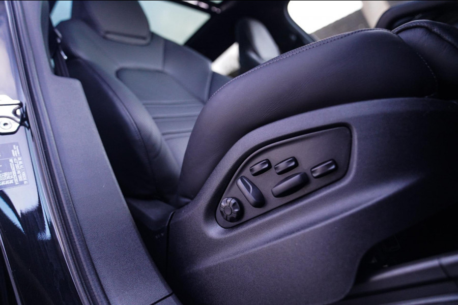 Porsche Cayenne 3.0 E-Hybrid | NIEUW MODEL | Panorama | Bose Sound | 360 cam | Adaptieve cruise | Kuipstoel | LED | Lane assist | Porsche Cayenne 3.0 E-Hybrid | NIEUW MODEL | Panorama | Bose Sound | 360 cam | Adaptieve cruise | Kuipstoel | LED | Lane assist |