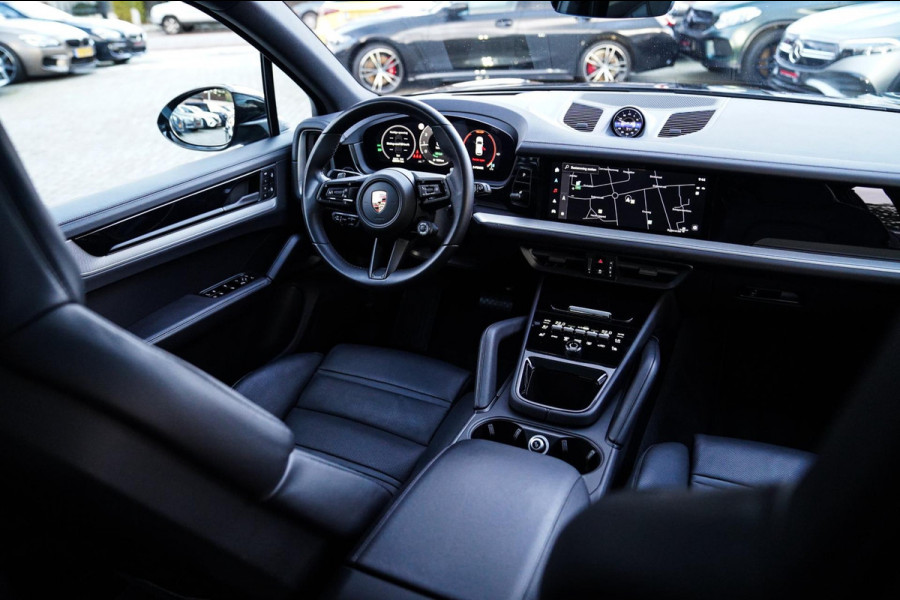 Porsche Cayenne 3.0 E-Hybrid | NIEUW MODEL | Panorama | Bose Sound | 360 cam | Adaptieve cruise | Kuipstoel | LED | Lane assist | Porsche Cayenne 3.0 E-Hybrid | NIEUW MODEL | Panorama | Bose Sound | 360 cam | Adaptieve cruise | Kuipstoel | LED | Lane assist |